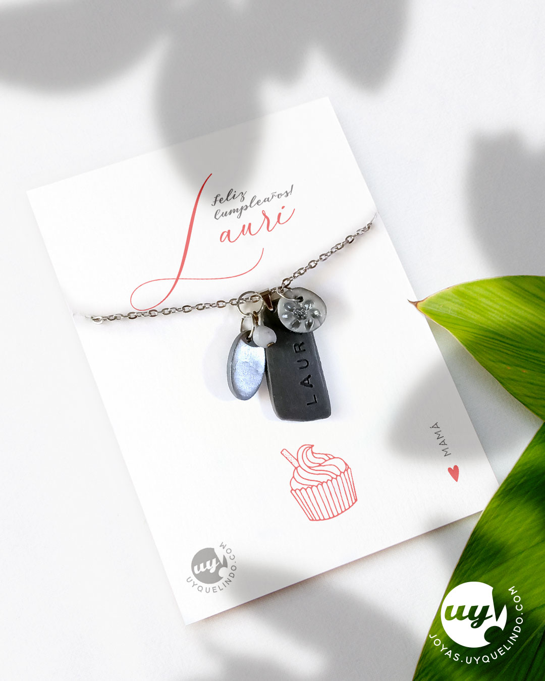 Collar con nombre personalizado